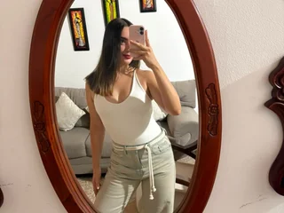 Zoe_Mills video