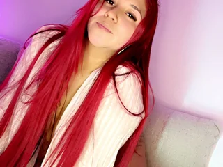 CamiGinger Spanish speaking webcam model