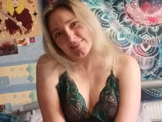 Izzylove47 Straight webcam from United States