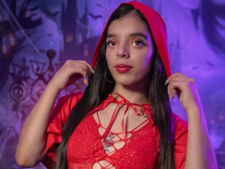SophiiaBlazee webcam livesex profile in black-hair cams