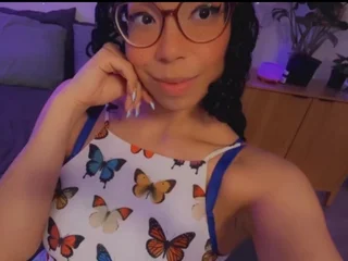 SupaNova777 Latina webcam from United States